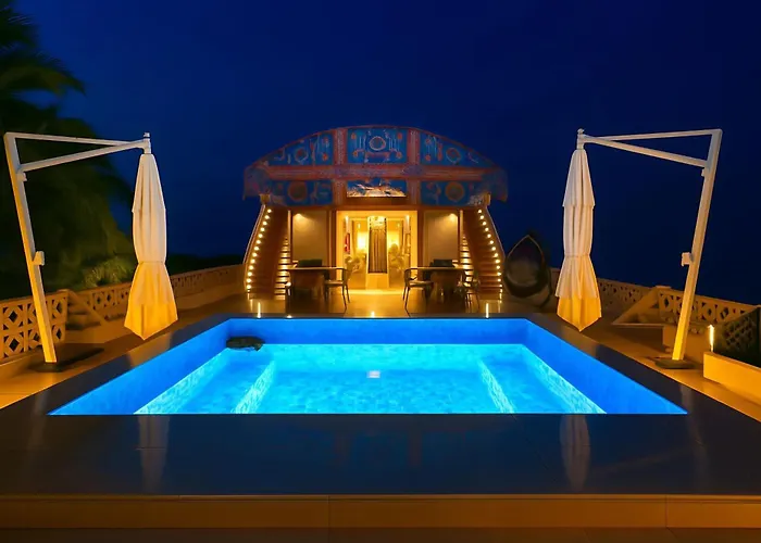 Dahabiya Floating Hotel In Aswan
